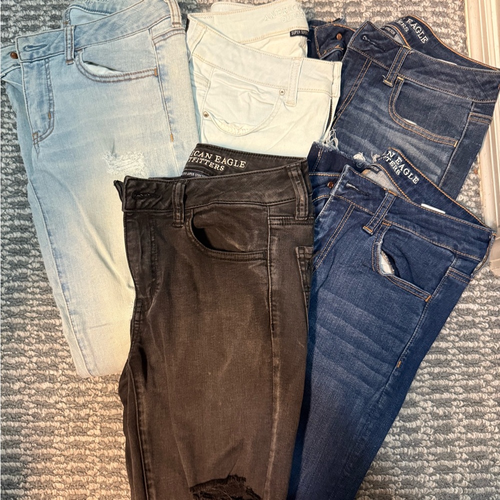 5 Pairs American Eagle Outfitters Women's Jeans - Black and Blue